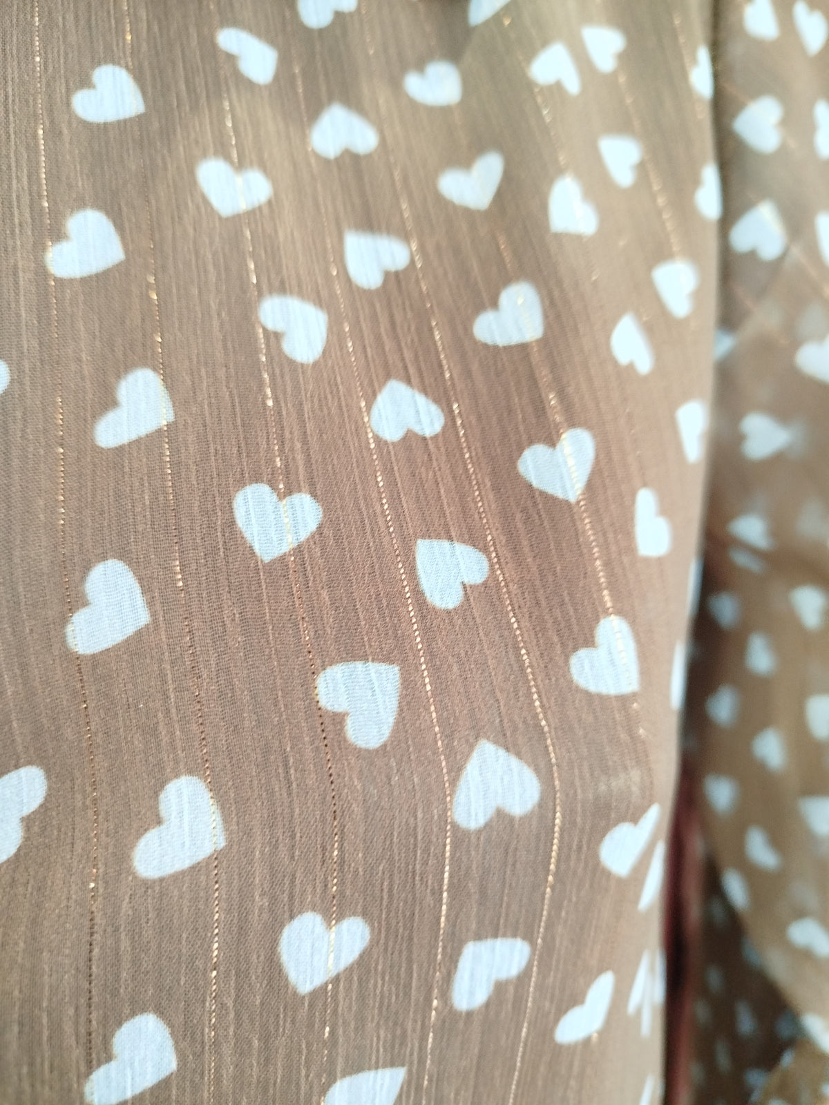 Camicia in Chiffon Marrone a Fantasia Cuori