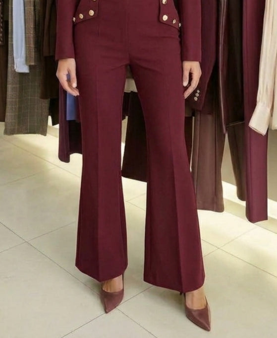 Pantaloni Flare Bordeaux a Vita Alta con Piega Centrale
